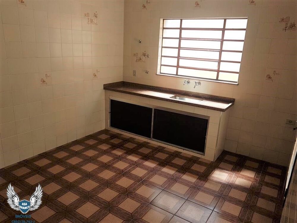 Sobrado à venda com 2 quartos, 164m² - Foto 8