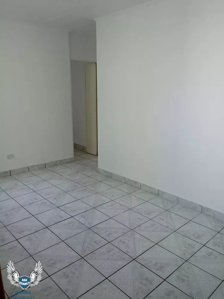 Apartamento à venda com 2 quartos, 50m² - Foto 4