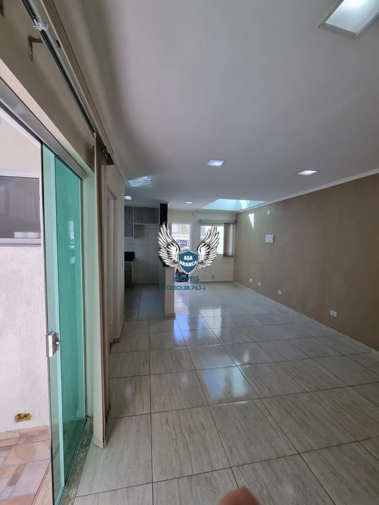 Casa, 3 quartos, 230 m² - Foto 11