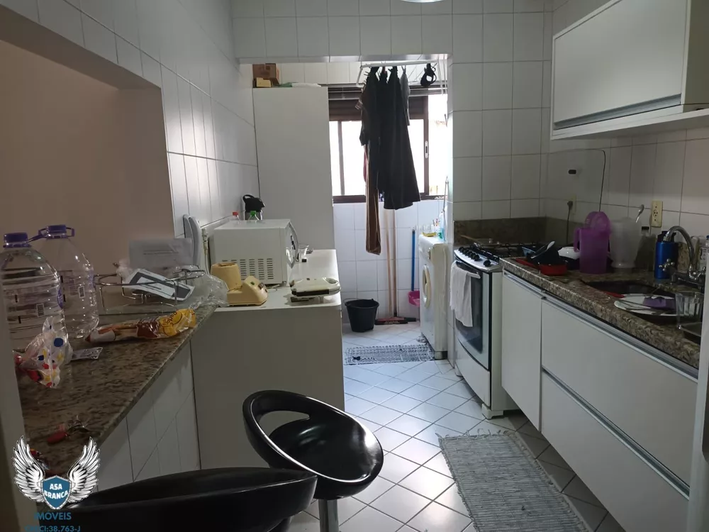 Apartamento à venda com 2 quartos, 66m² - Foto 2