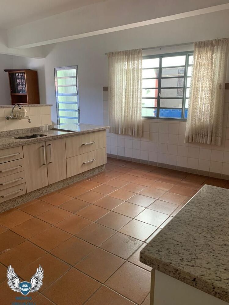 Casa, 2 quartos, 384 m² - Foto 14