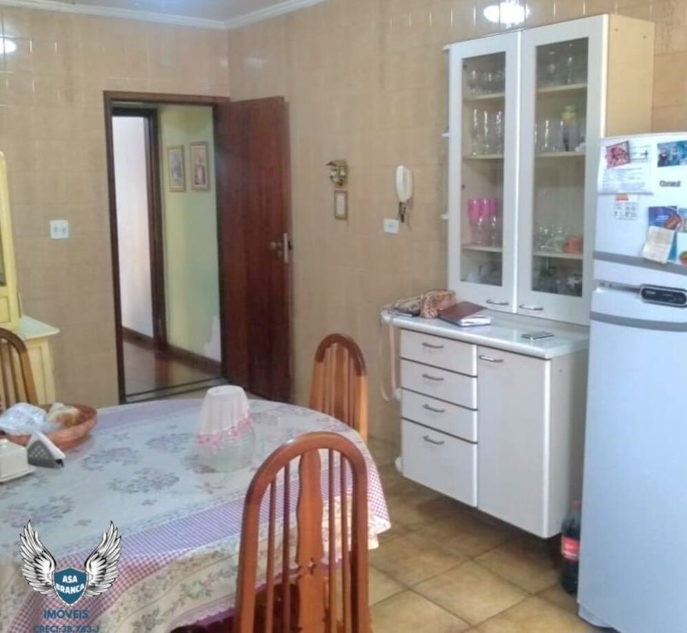 Sobrado, 3 quartos, 208 m² - Foto 3