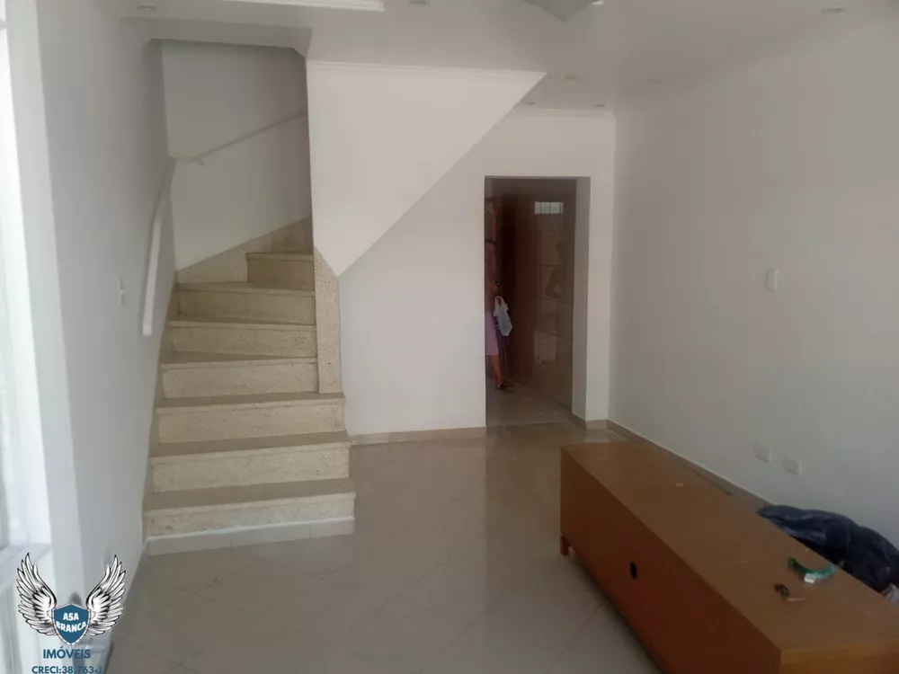 Sobrado à venda com 2 quartos, 80m² - Foto 3