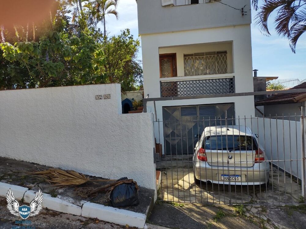 Sobrado, 3 quartos, 220 m² - Foto 1