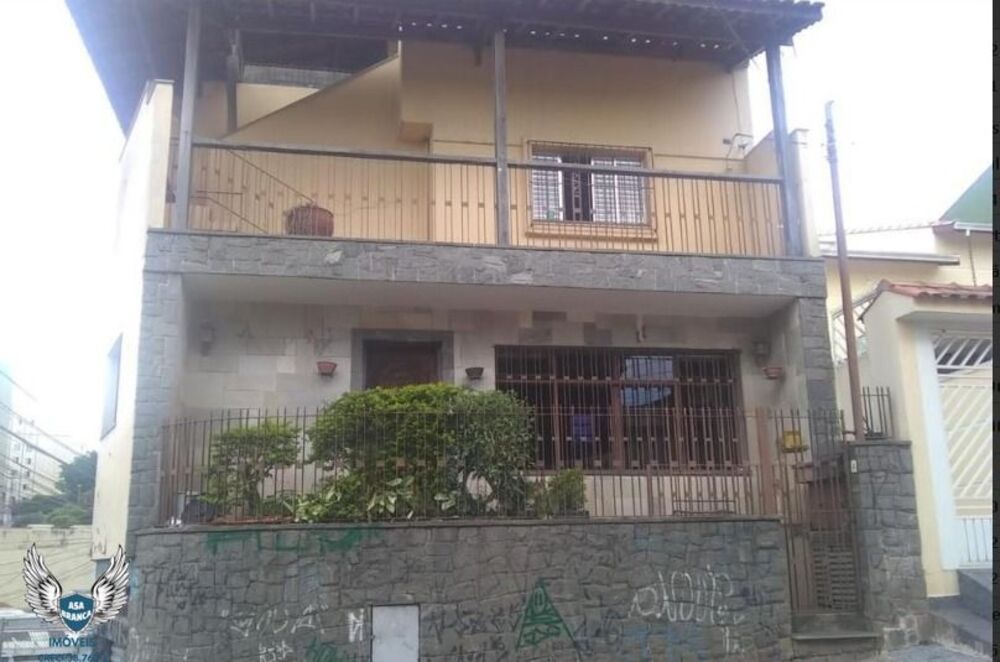 Sobrado, 6 quartos, 189 m² - Foto 1