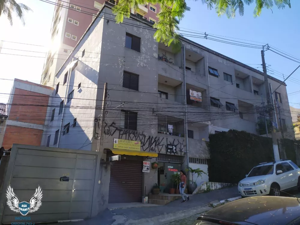 Casa Comercial à venda com 30 quartos, 900m² - Foto 1