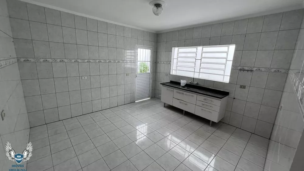 Sobrado à venda com 3 quartos, 134m² - Foto 4