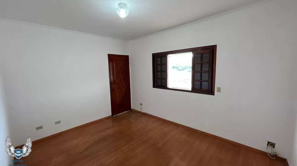 Sobrado à venda com 3 quartos, 134m² - Foto 2