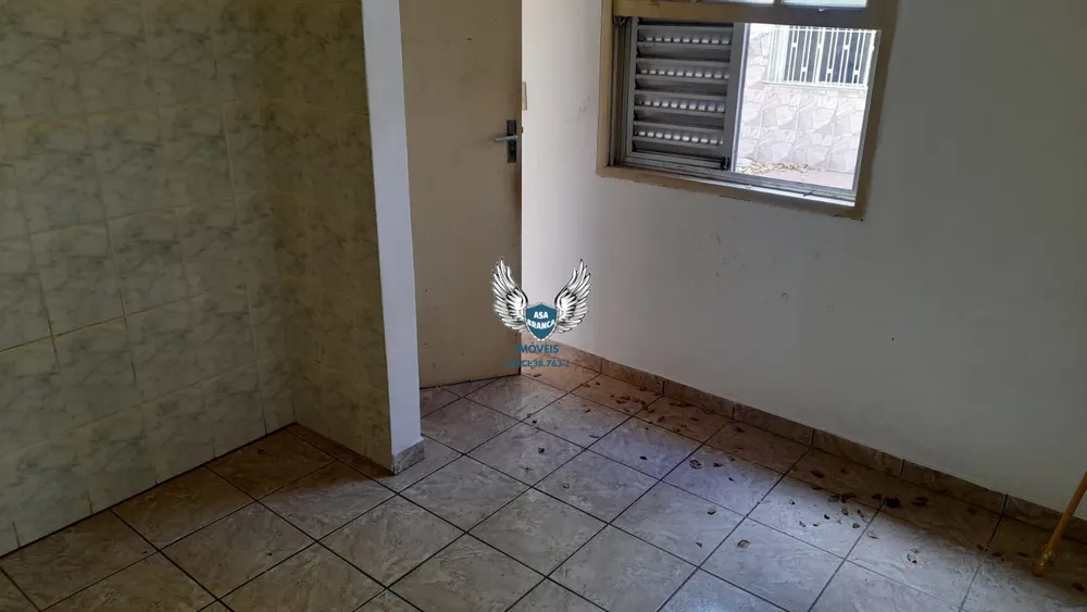 Casa, 6 quartos, 270 m² - Foto 9