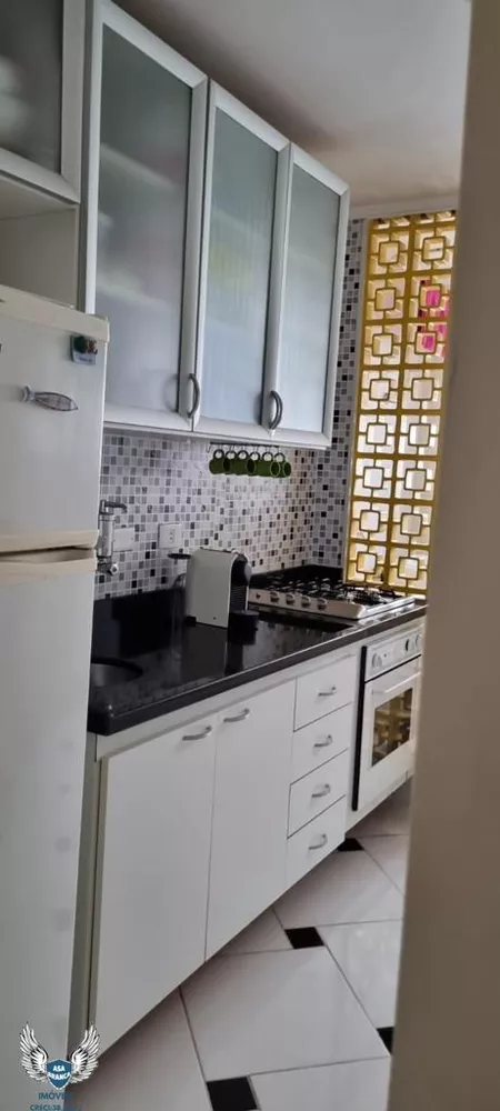 Apartamento à venda com 2 quartos, 65m² - Foto 3