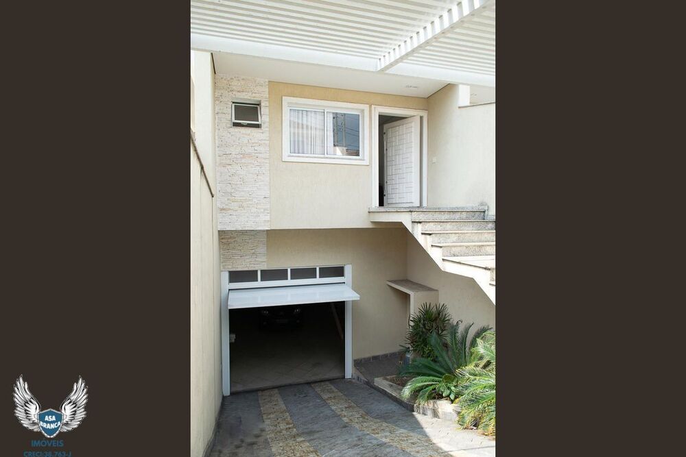 Sobrado, 3 quartos, 450 m² - Foto 1