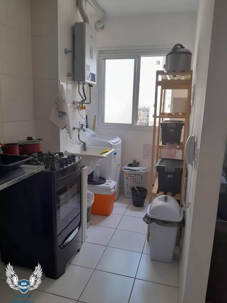 Apartamento à venda com 2 quartos, 41m² - Foto 2