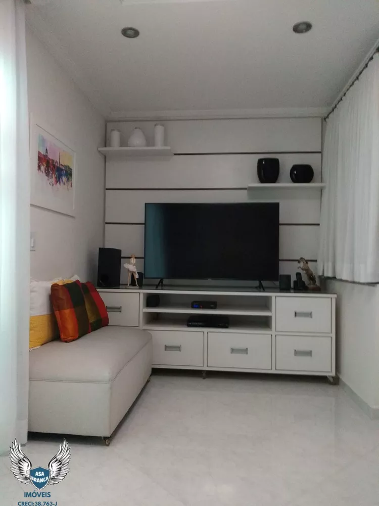 Sobrado à venda com 3 quartos, 350m² - Foto 3