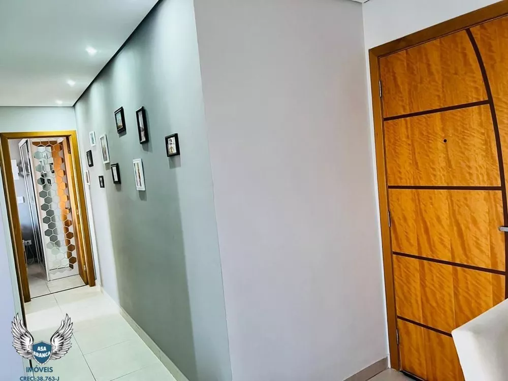 Apartamento à venda com 2 quartos, 68m² - Foto 4