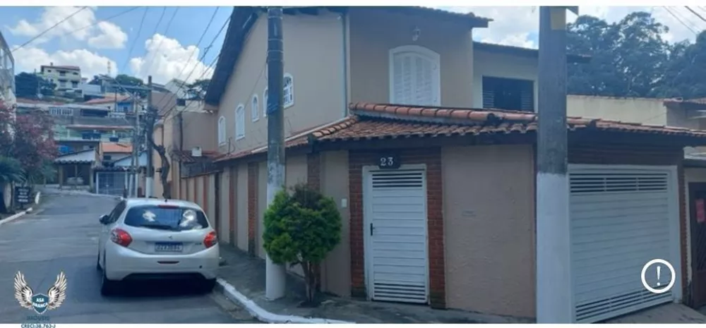 Sobrado à venda com 3 quartos, 151m² - Foto 1