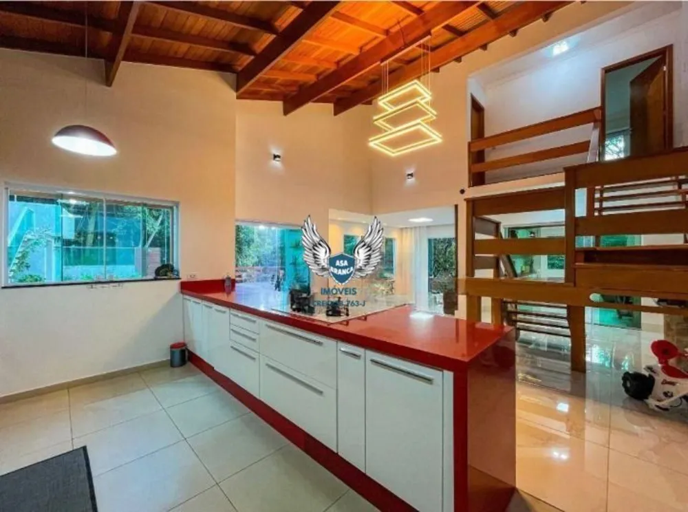 Casa, 4 quartos, 1000 m² - Foto 3