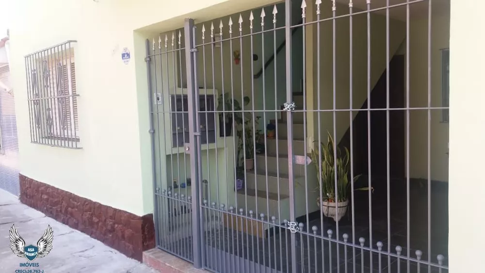 Sobrado à venda com 4 quartos, 150m² - Foto 4