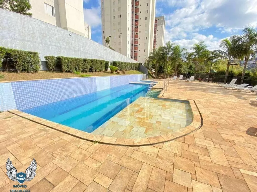 Apartamento à venda com 2 quartos, 48m² - Foto 3