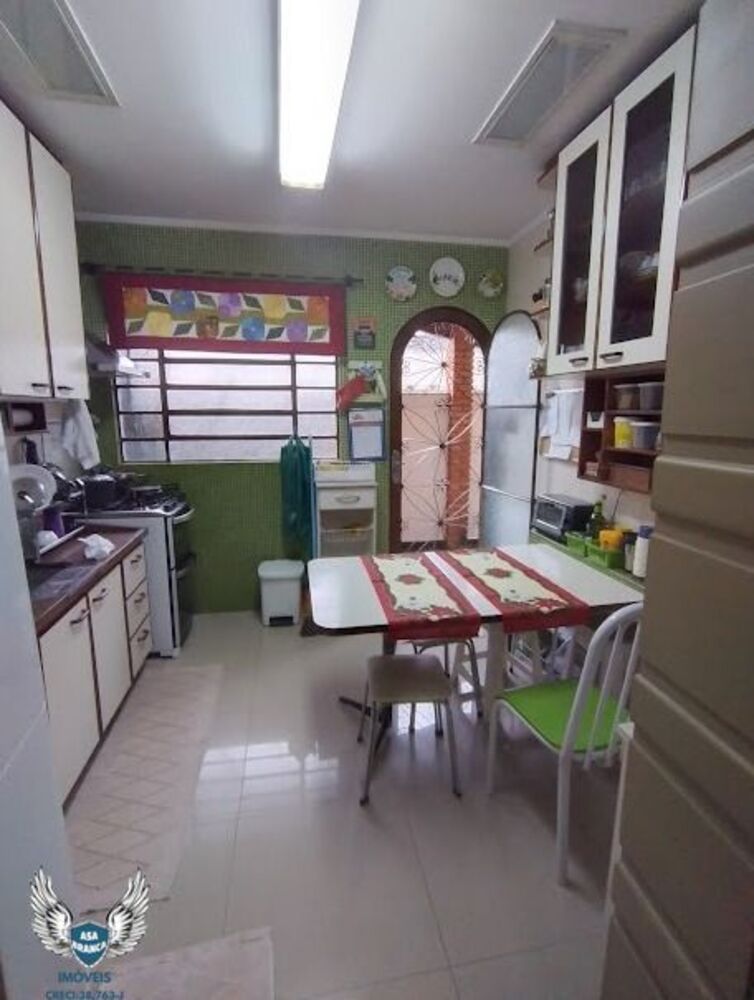 Sobrado, 8 quartos, 343 m² - Foto 2