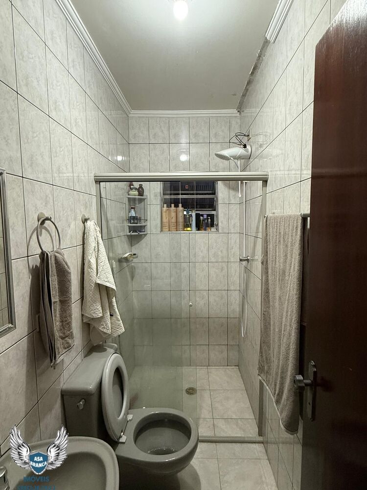 Sobrado, 3 quartos, 181 m² - Foto 1