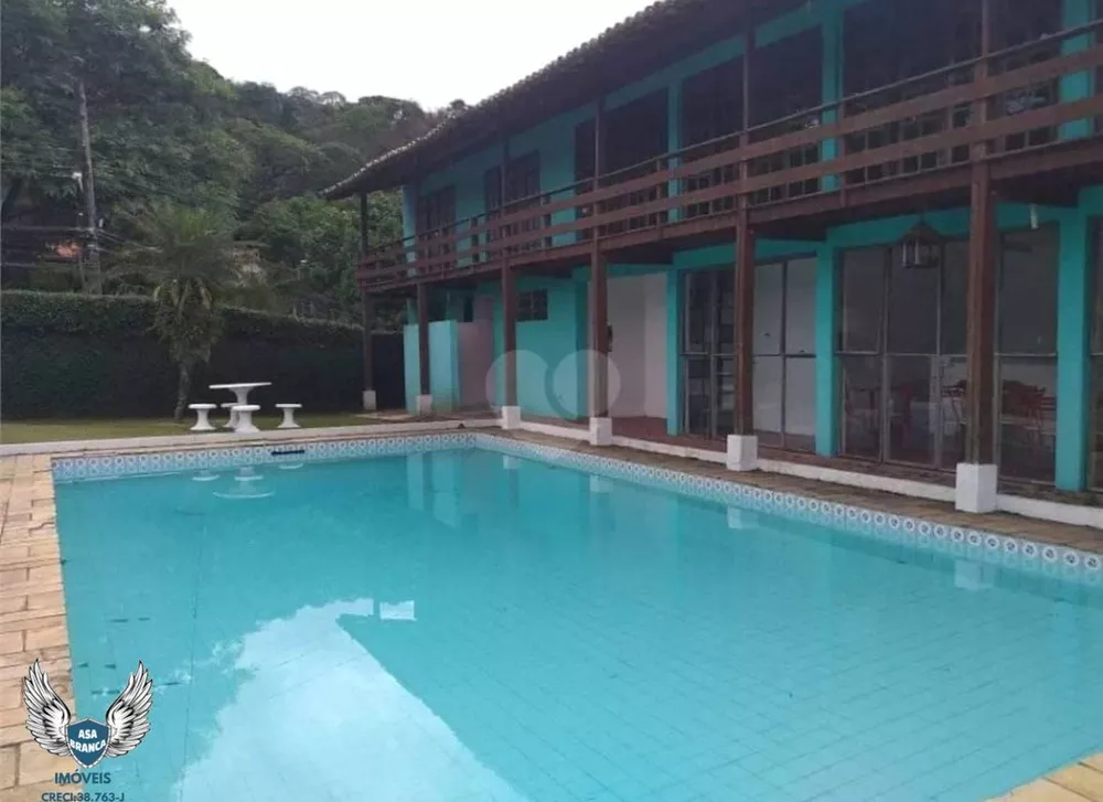 Fazenda à venda com 10 quartos, 3850m² - Foto 1