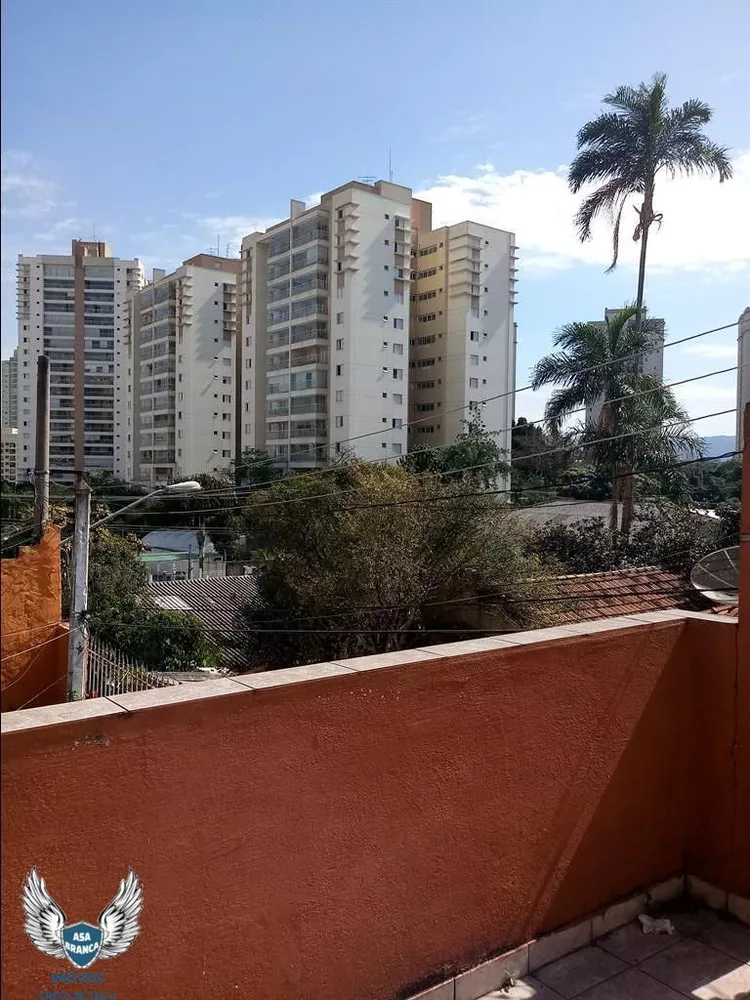 Sobrado à venda com 4 quartos, 177m² - Foto 2