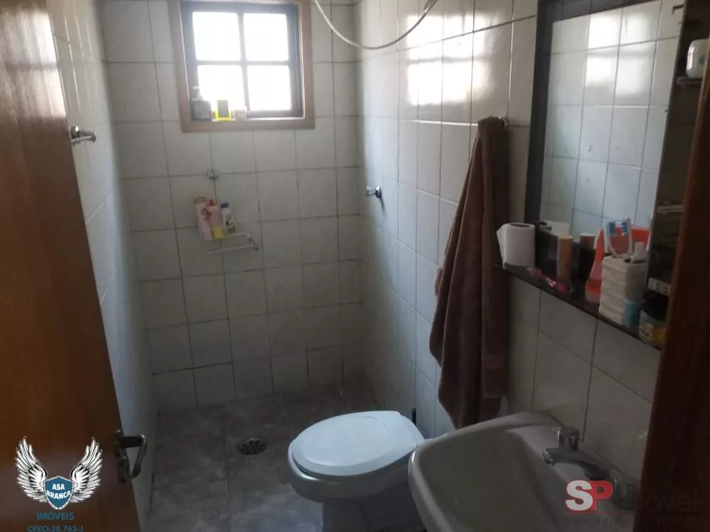 Sobrado à venda com 2 quartos, 190m² - Foto 2