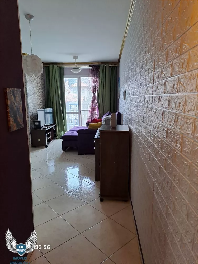 Apartamento à venda com 2 quartos, 63m² - Foto 1