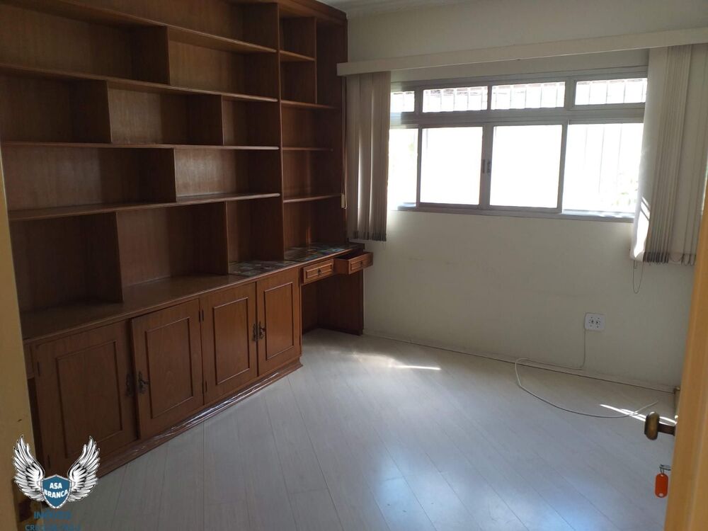 Sobrado, 3 quartos, 440 m² - Foto 1