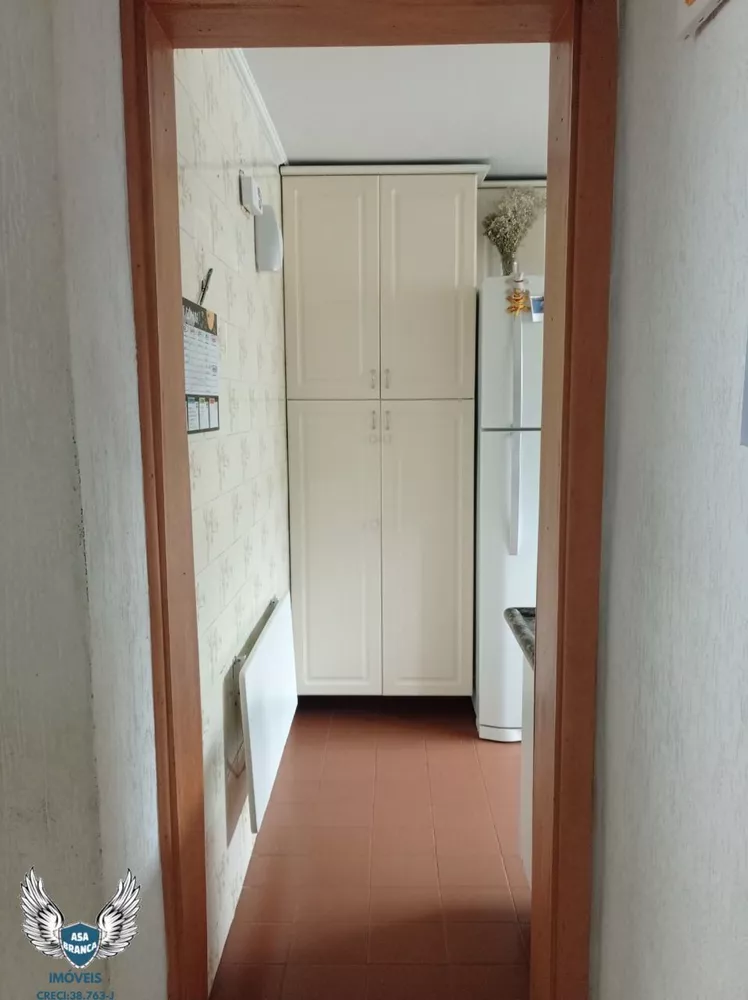 Apartamento à venda com 2 quartos, 70m² - Foto 8