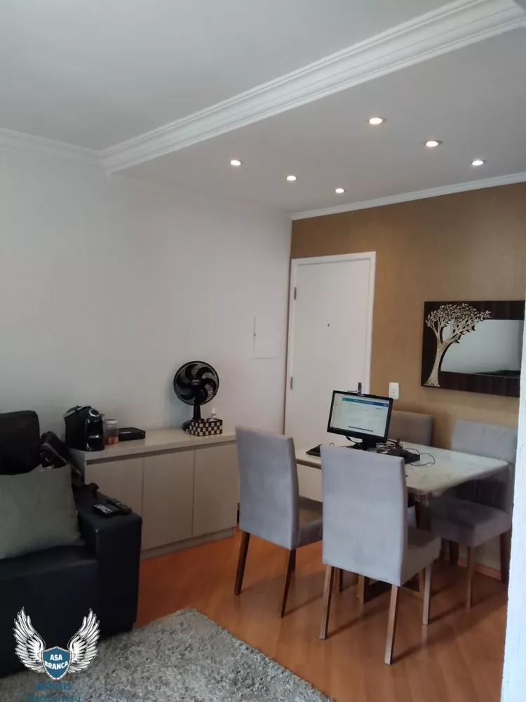 Apartamento à venda com 2 quartos, 52m² - Foto 2