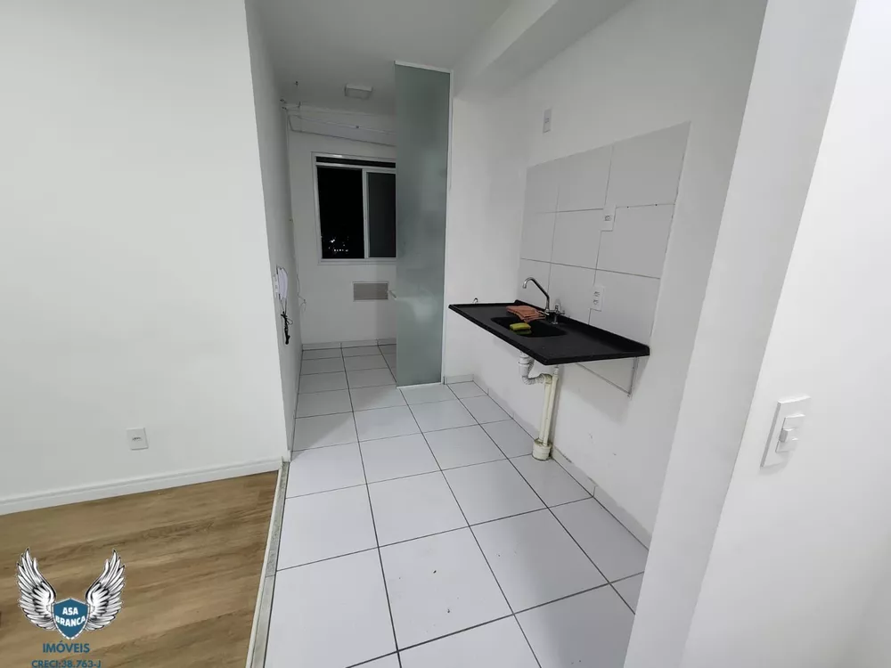 Apartamento à venda com 2 quartos, 43m² - Foto 7