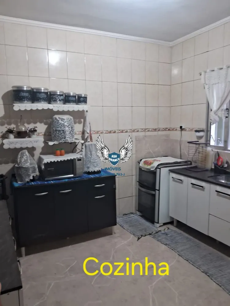 Sobrado, 3 quartos, 240 m² - Foto 1