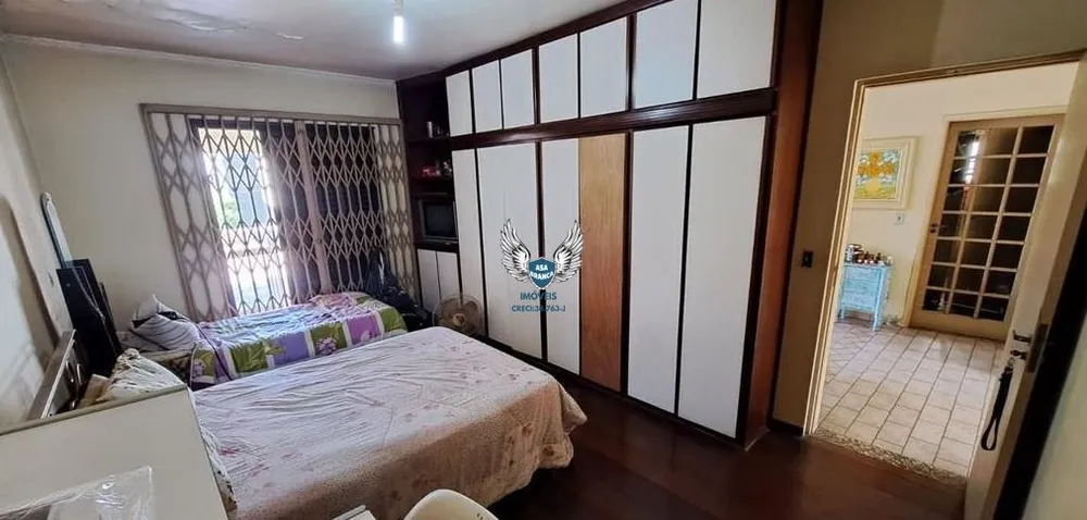 Sobrado, 5 quartos, 270 m² - Foto 2