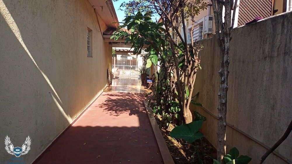 Casa, 4 quartos, 250 m² - Foto 17