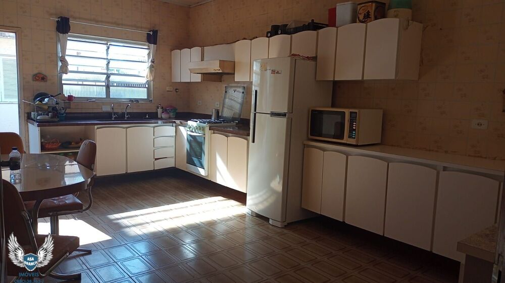 Casa, 4 quartos, 250 m² - Foto 3