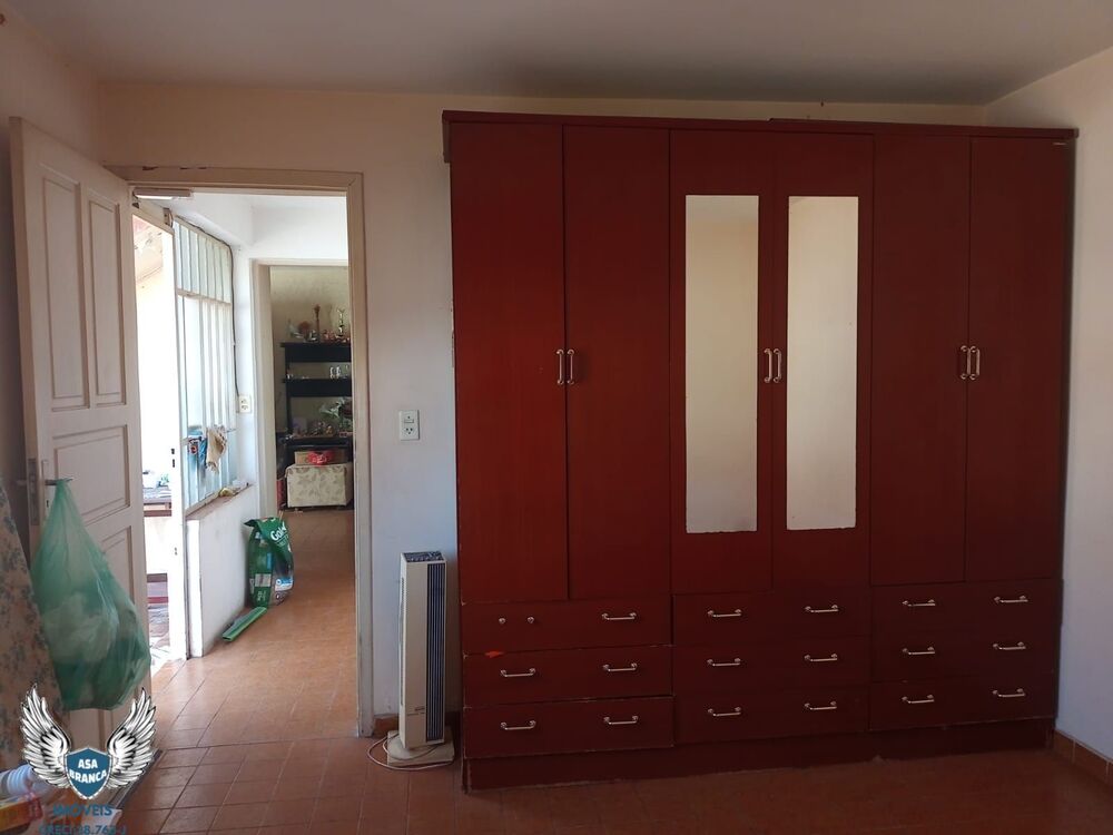 Casa, 4 quartos, 250 m² - Foto 13