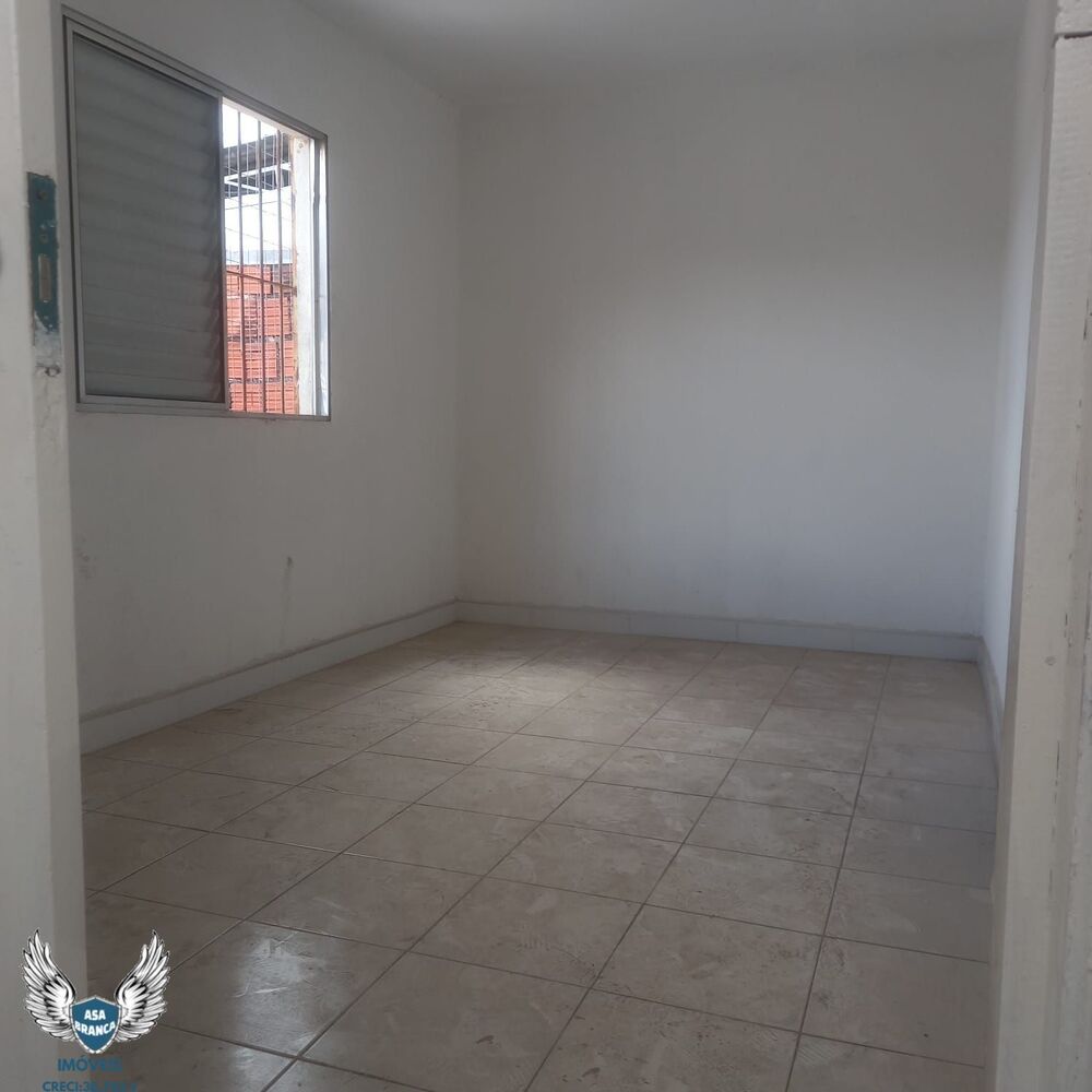 Casa à venda com 3 quartos, 98m² - Foto 7