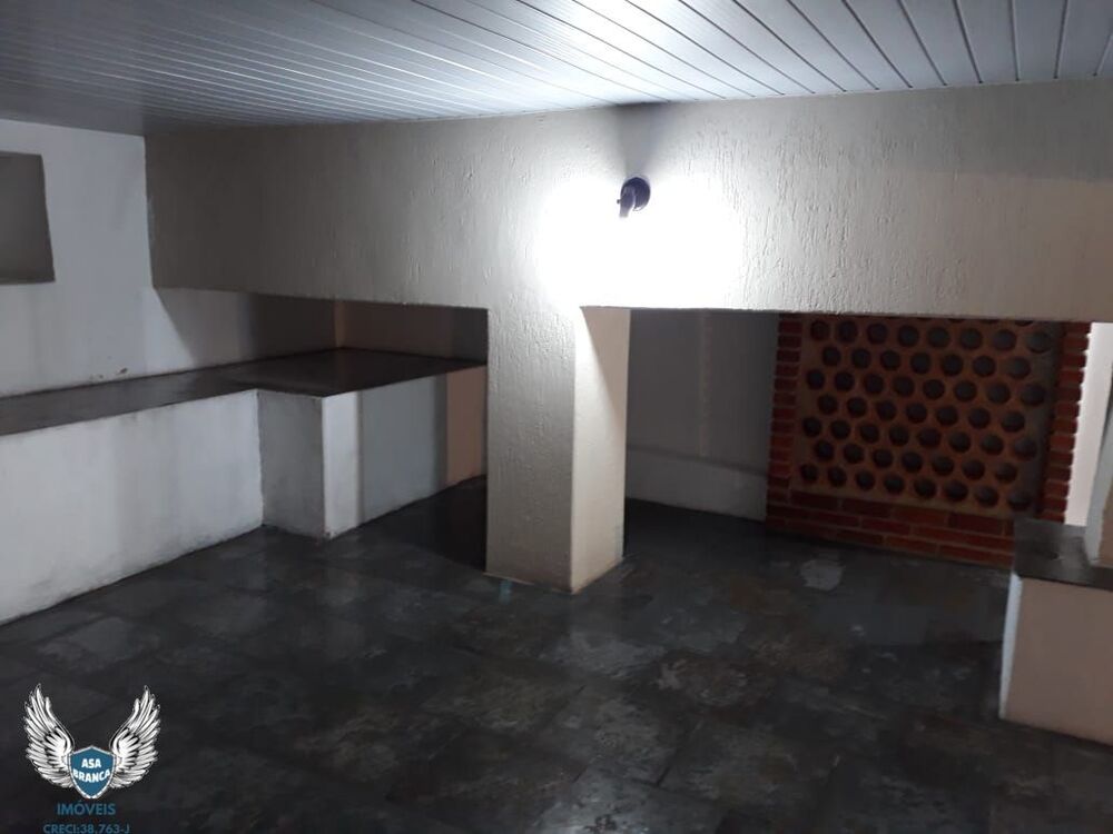 Casa, 3 quartos, 380 m² - Foto 2