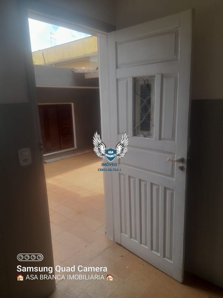Sobrado à venda e aluguel com 3 quartos, 135m² - Foto 3