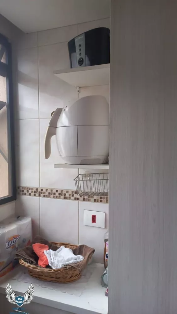 Apartamento à venda com 3 quartos, 90m² - Foto 3