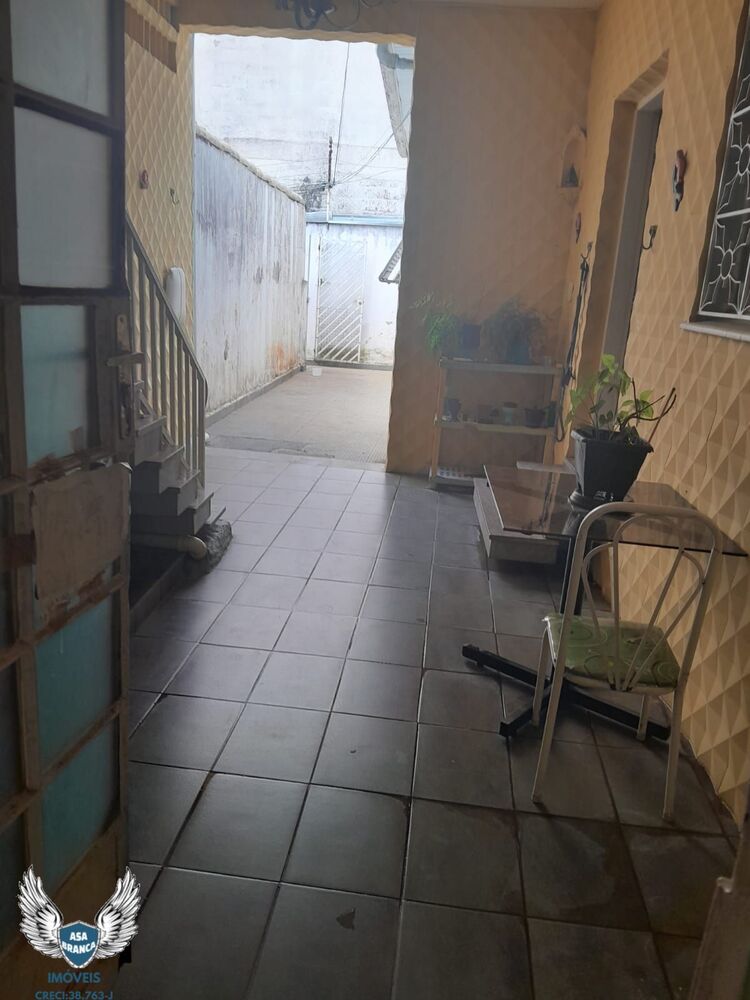 Casa, 3 quartos, 230 m² - Foto 1