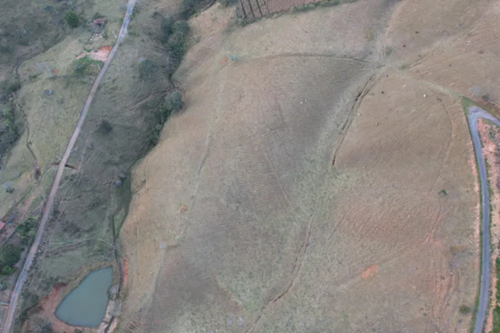 Terreno, 2 hectares - Foto 2