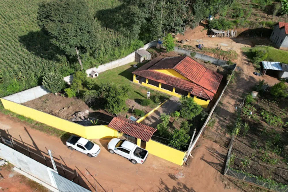 Chácara, 3 quartos, 750 m² - Foto 3