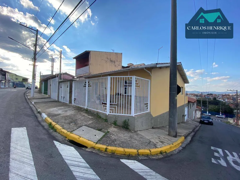 Casa, 3 quartos, 250 m² - Foto 1