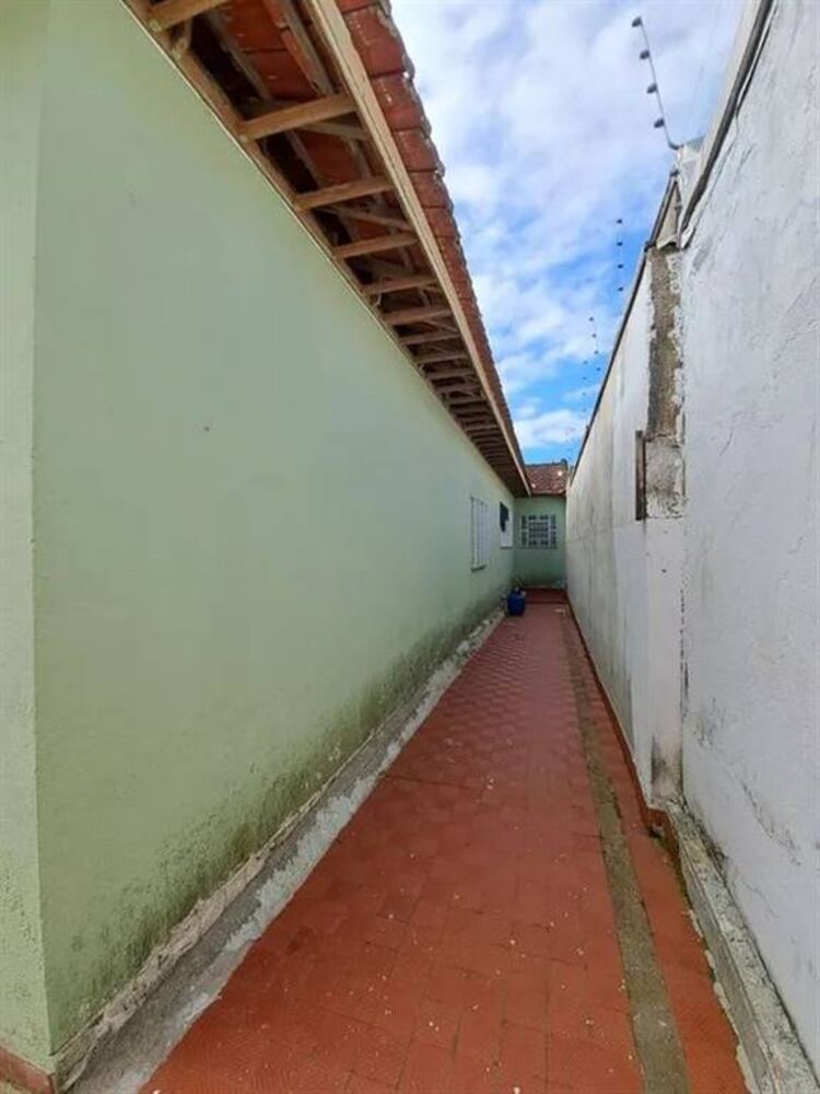 Casa à venda com 3 quartos - Foto 2