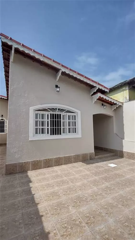 Casa à venda com 2 quartos, 45m² - Foto 4