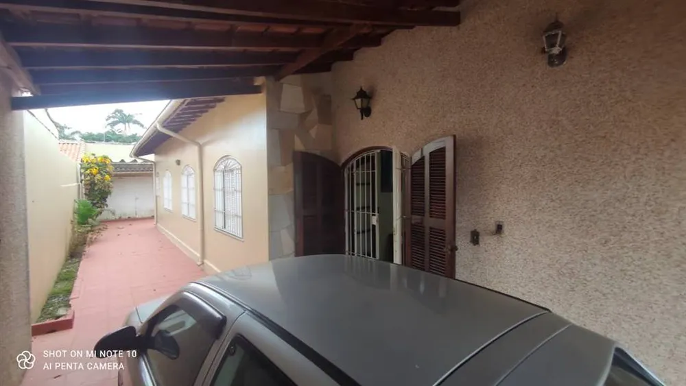 Casa, 4 quartos, 230 m² - Foto 3