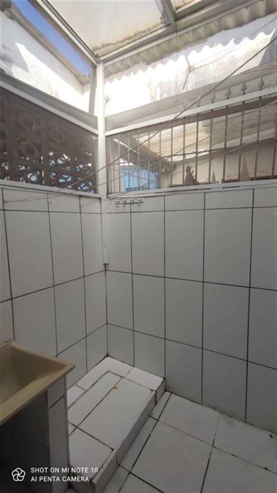 Casa de Condomínio à venda com 1 quarto, 50m² - Foto 3