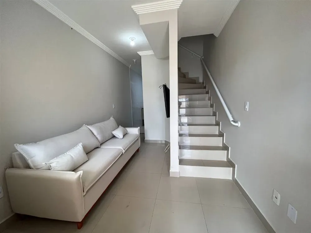 Sobrado, 2 quartos, 60 m² - Foto 1